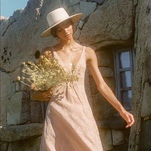 Meet your Posher, Kara